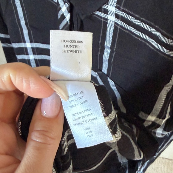Rails Hunter Shirt in a black and white plaid pattern - Picture 4 of 5